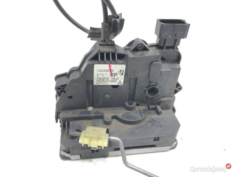 ZAMEK DRZWI LEWY TYŁ OPEL CORSA D Hatchback