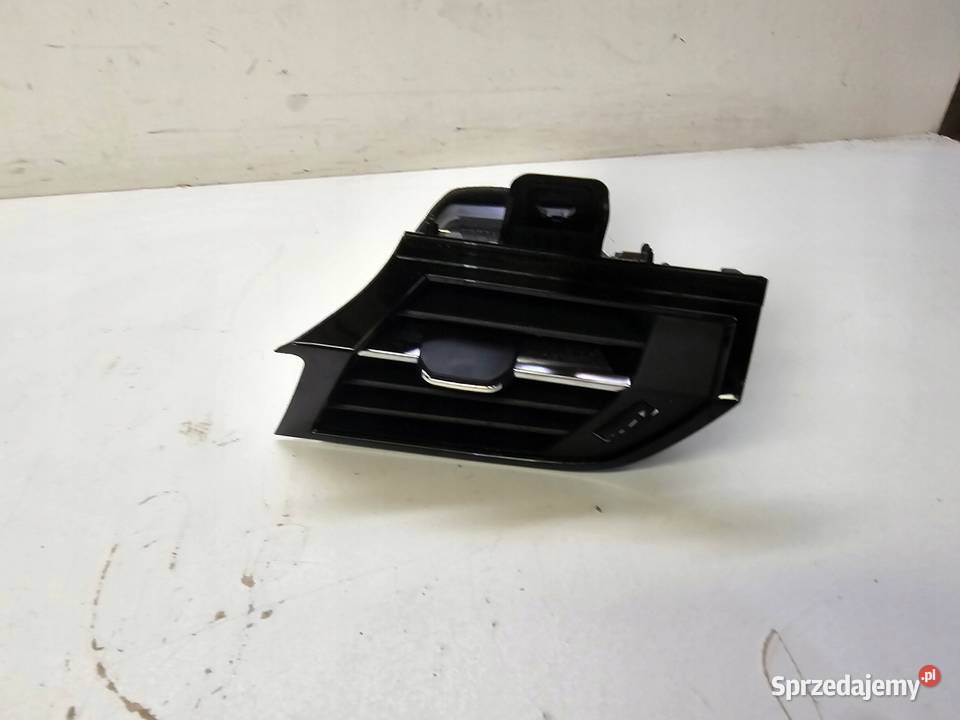 KRATKA NAWIEWU LEWA AUDI Q3 F3 83B820901 6 śląskie