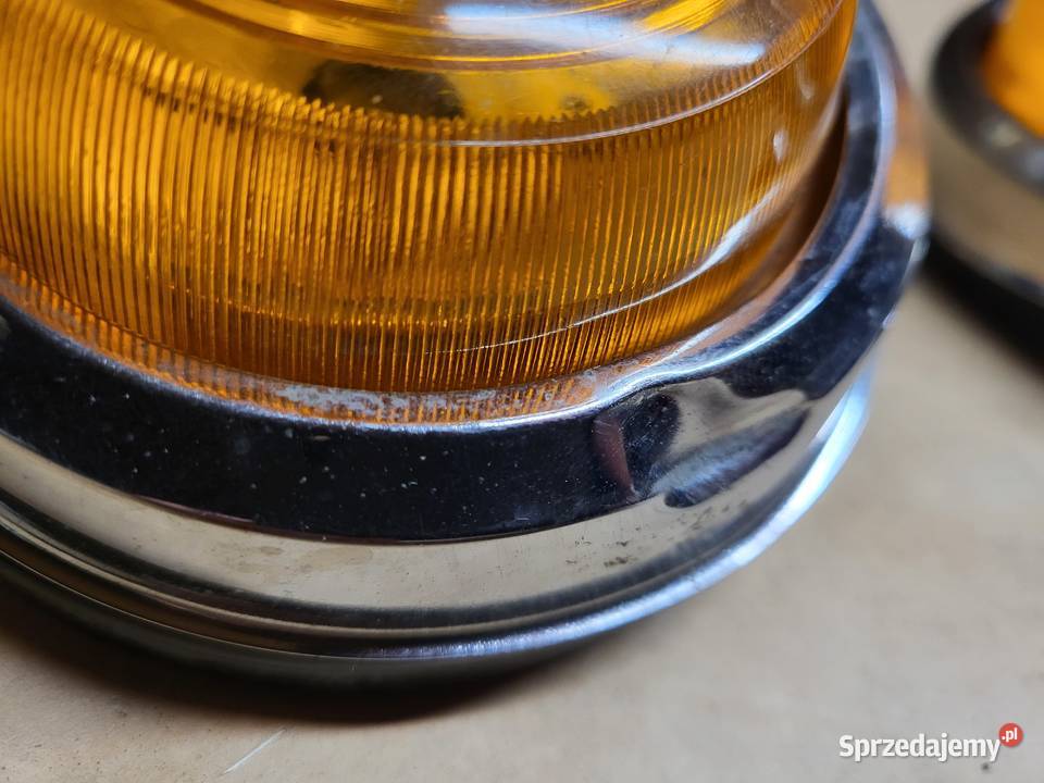 Syrena fabrycznie nowy komplet kierunkowskazów Chodzież