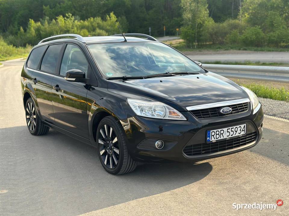 FORD FOCUS KOMBI MK2 16 16V 101 czarny Haczów