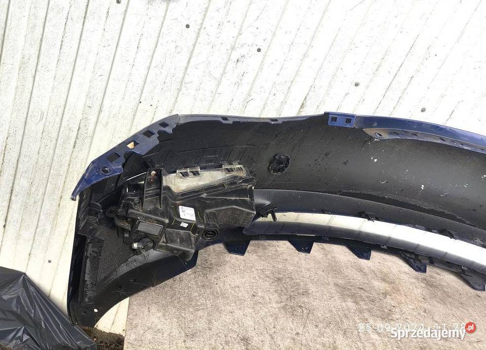 TESLA 3 ZDERZAK PRZÓD Z LEDAMI