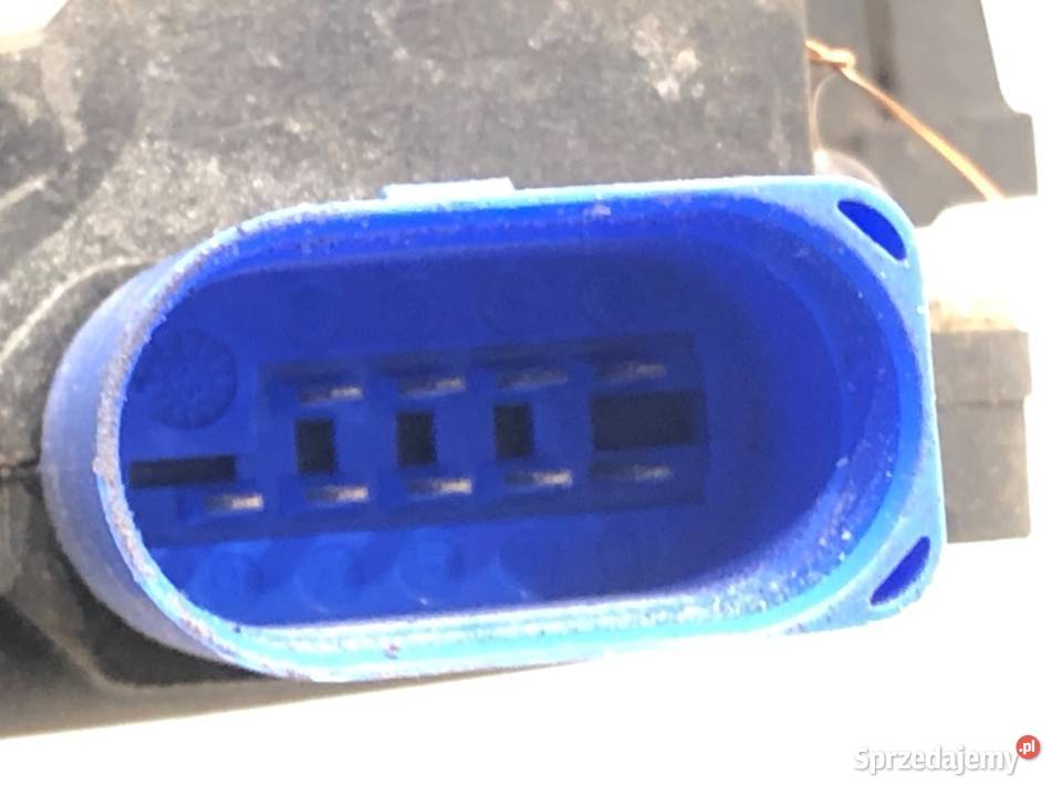 ZAMEK DRZWI LEWY PRZÓD AUDI A3 8P Hatchback osobowe podkarpackie