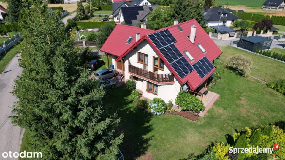 Nowoczesny dom z ogrodem w prestiżowej Rok budowy 2005
