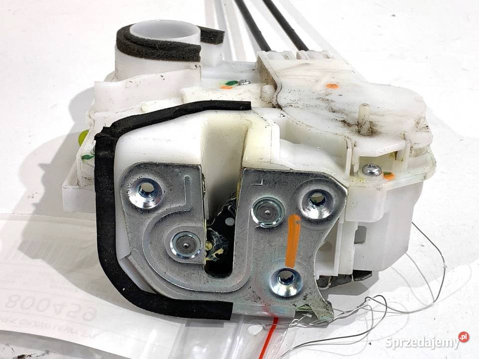 ZAMEK DRZWI LEWY TYŁ MITSUBISHI MIRAGE SPACE