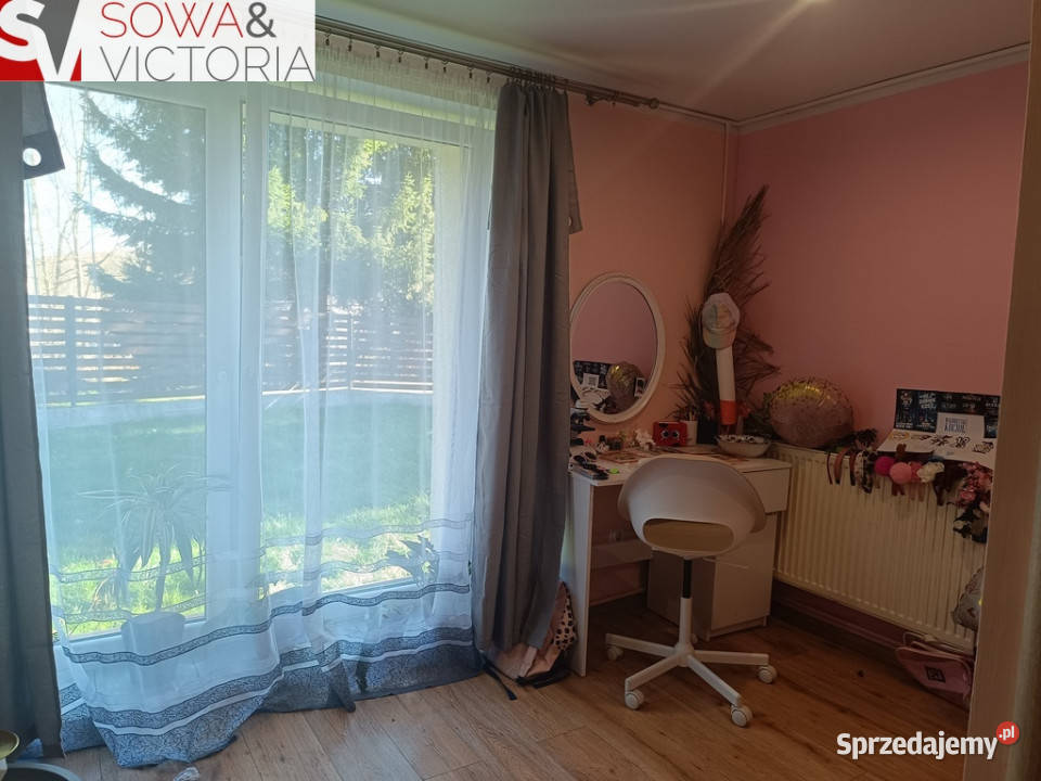 Parter domu z pięknym ogrodem cegła Dziećmorowice