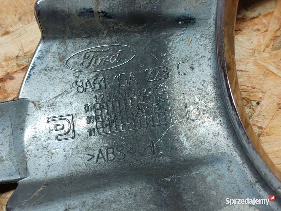 Ramka Halogenu Lewy Przód Ford Fiesta Mk7 Pleszew