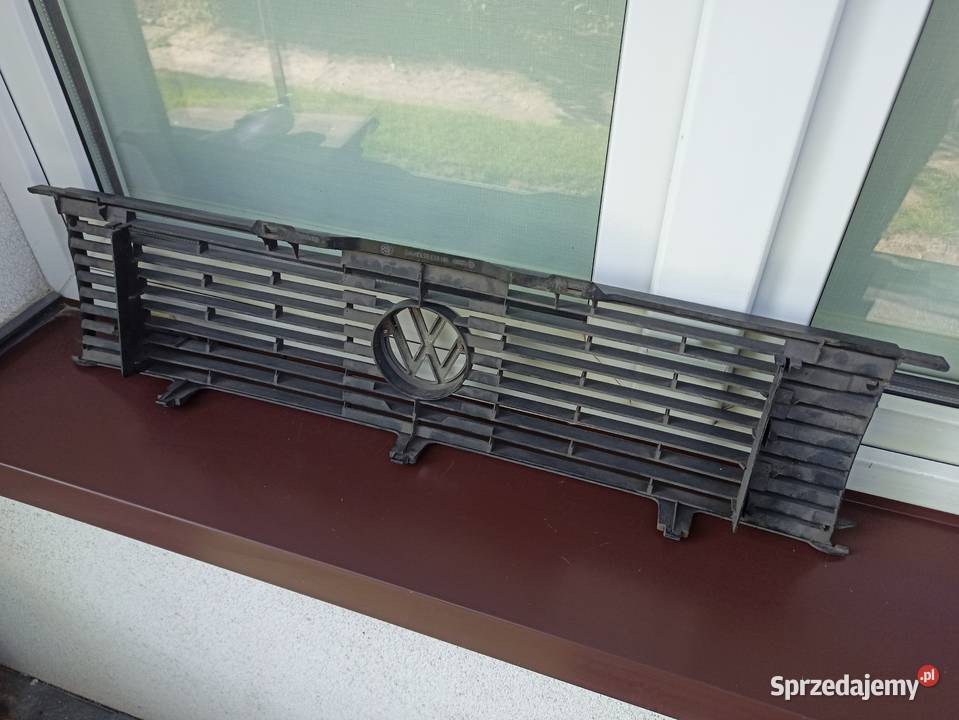 VW Jetta MK1 I A1 grill atrapa przednia emblemat Sieradz
