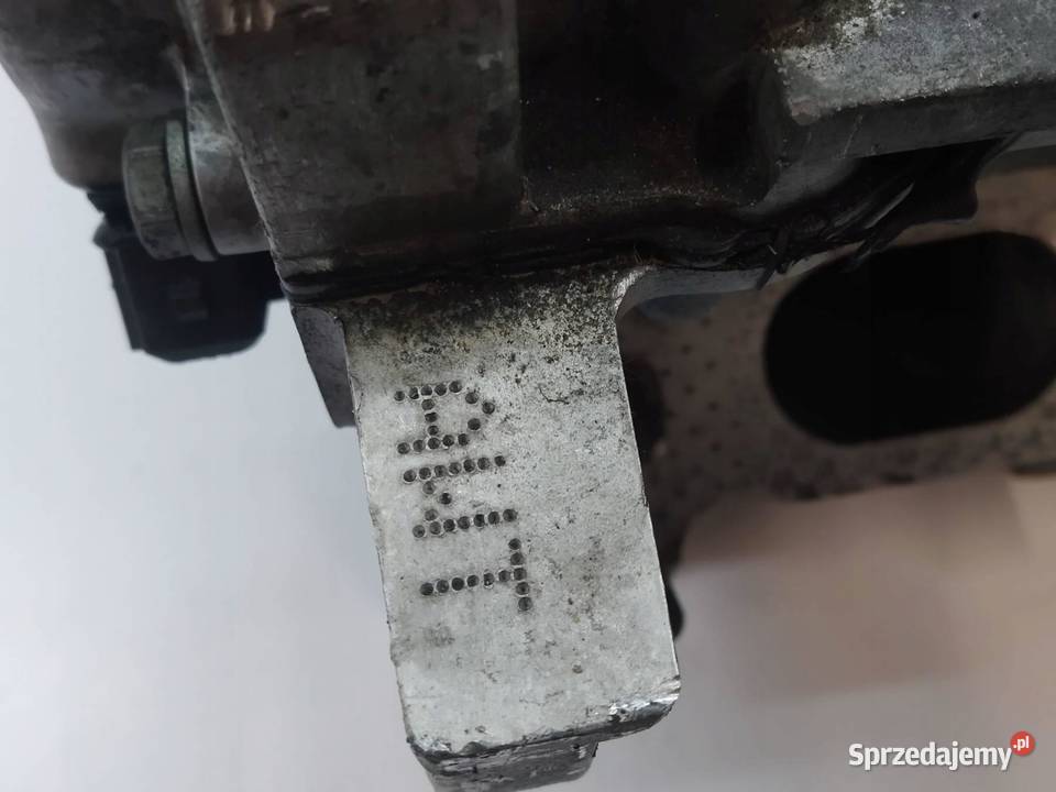 GŁOWICA KOMPLETNA 058103373D 18 20V Audi A4 II sprzedam