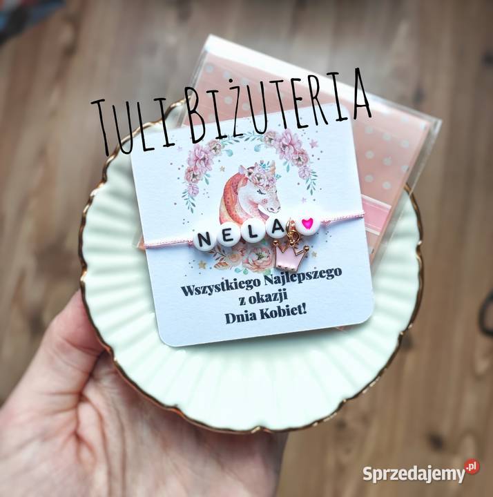 Bransoletka z imieniem na Dzień Kobiet do Pozostałe