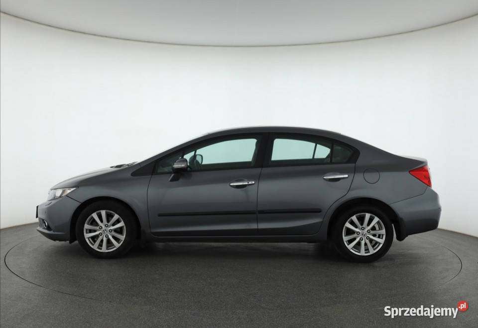 Honda Civic 18 iVTEC srebrny Civic Piaseczno sprzedam