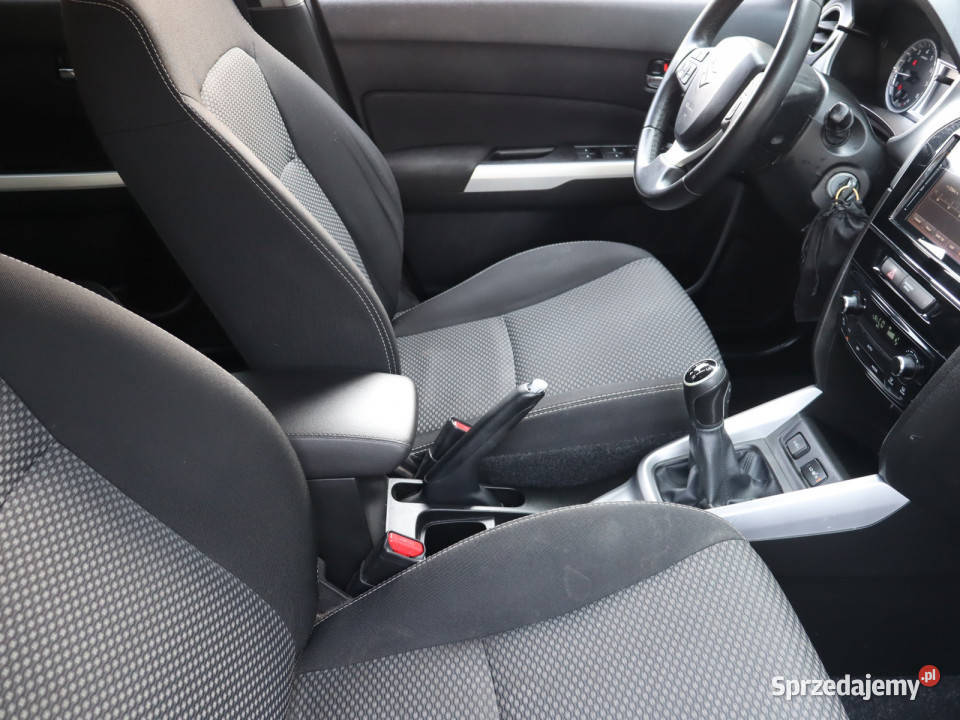 Suzuki Vitara 16 VVT radio sprzedam