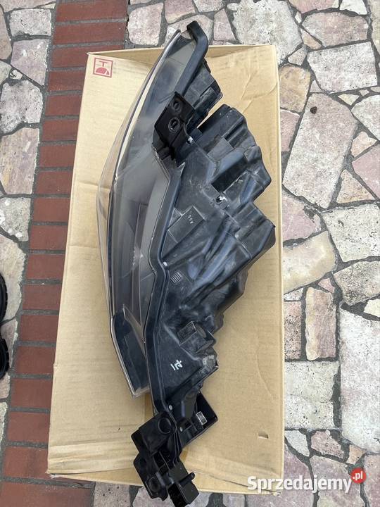 Reflektor Mazda 6 2015 2016 2017 2018 Led Bytom