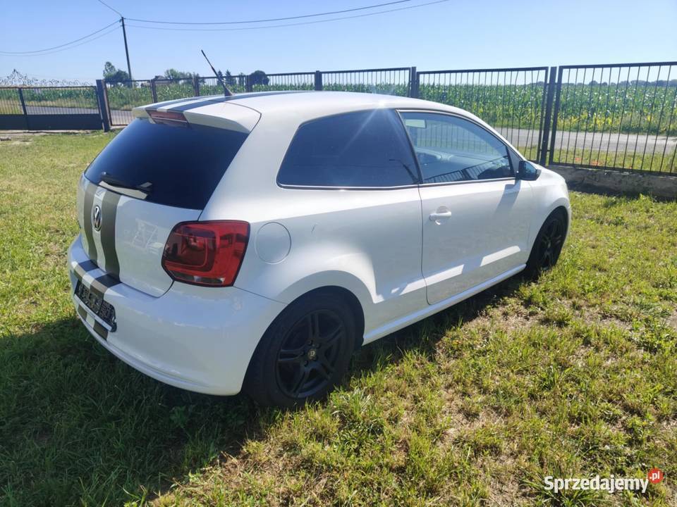 Volkswagen Polo 6R 12 MPI aluminiowe felgi Samochody osobowe Topólka