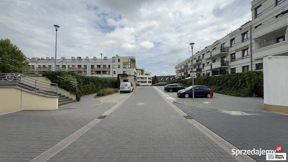 5 Miejsc Postojowych 70m2 Iwaszkiewicza Wrocław oświetlenie sprzedam