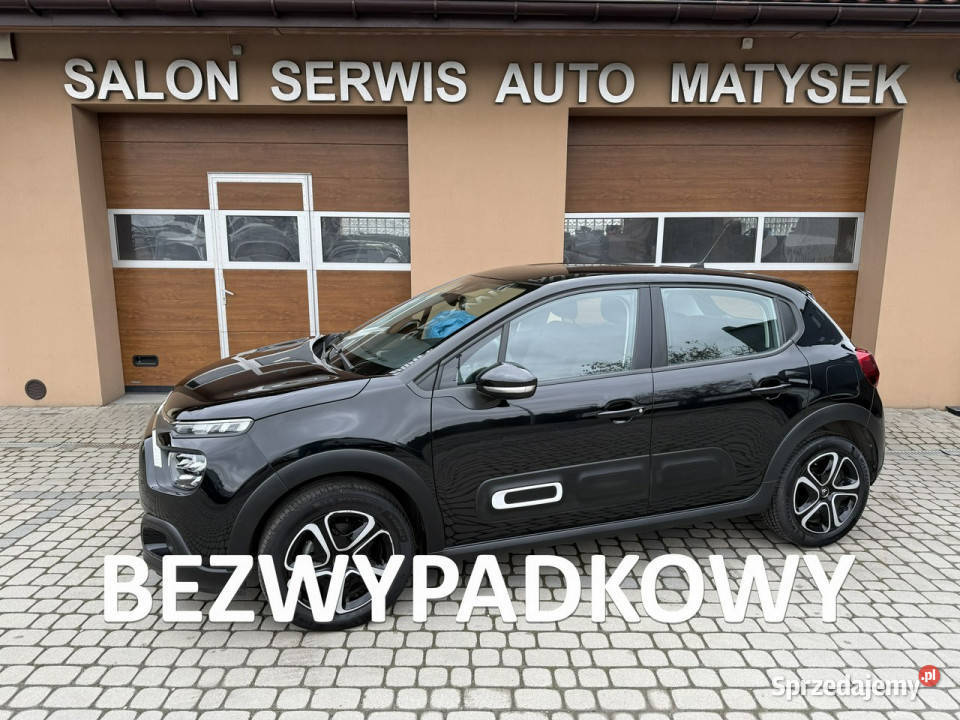 Citroen C3 12 82 Klimatronik CarPlay III 2016 Hatchback Orzech