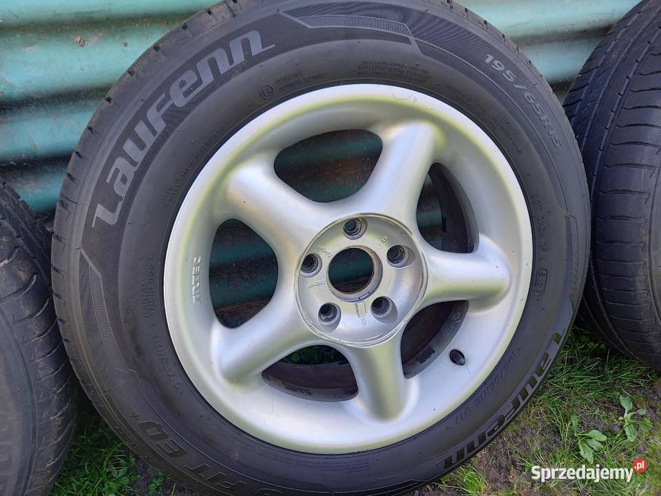 Sprzedam komplet kół letnich Motoryzacja sprzedam