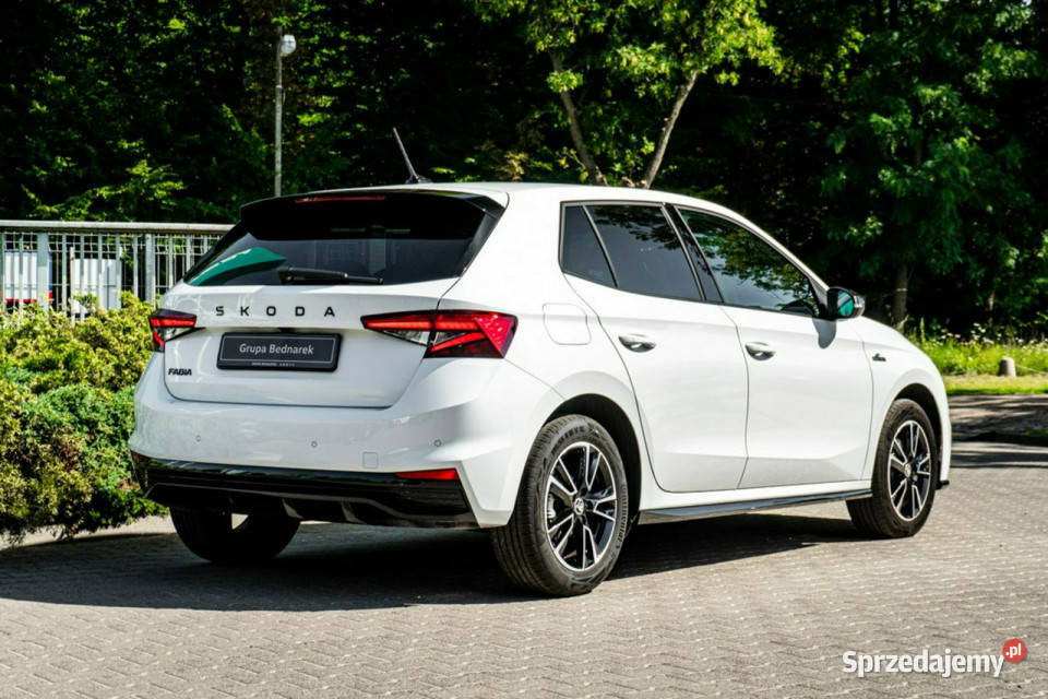 koda Fabia Monte Carlo 10 TSI 115 DSG Dostępny światła LED Łódź