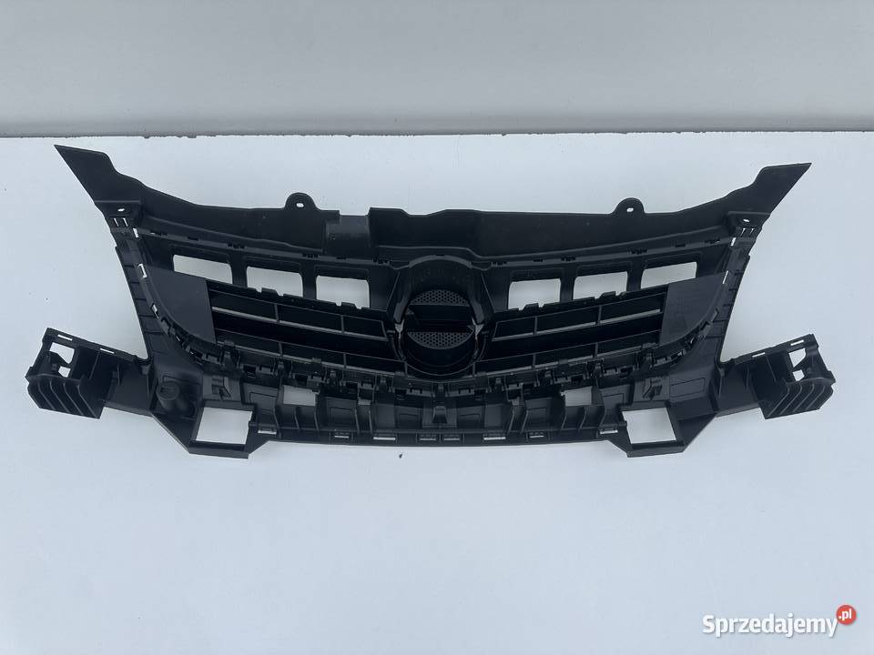 ATRAPA GRILL ZDERZAK PRZÓD OPEL VECTRA C LIFT osobowe Międzychód