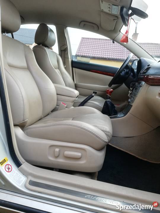 Toyota Avensis T25 wersja Prestige Rok produkcji 2003 Radom sprzedam