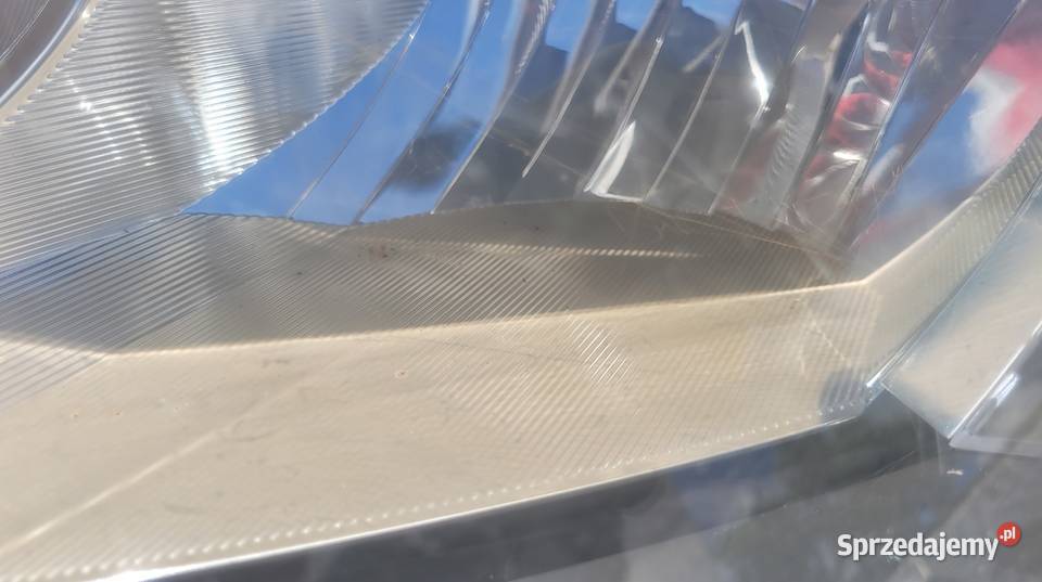 SKODA OCTAVIA III 3 LAMPA REFLEKTOR LEWY PRZÓD Ruda Śląska