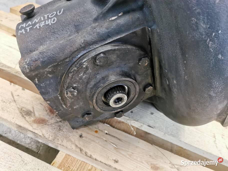 Skrzynia kątowa Manitou MT 732 wielkopolskie Wilkowo sprzedam
