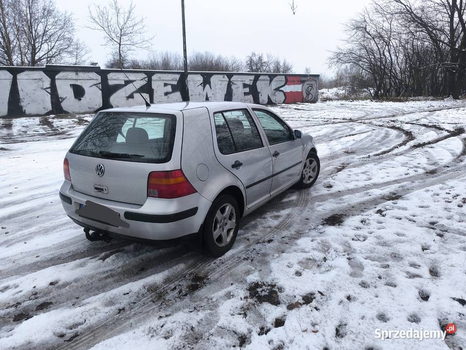 Golf 4 16 sr lpg bogate wyposażenie łódzkie