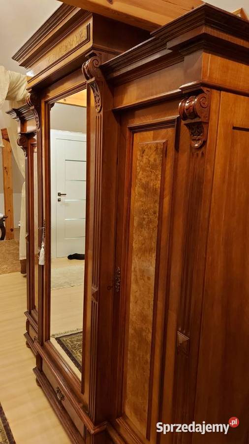 Piekna szafa eklektyczna Krapkowice