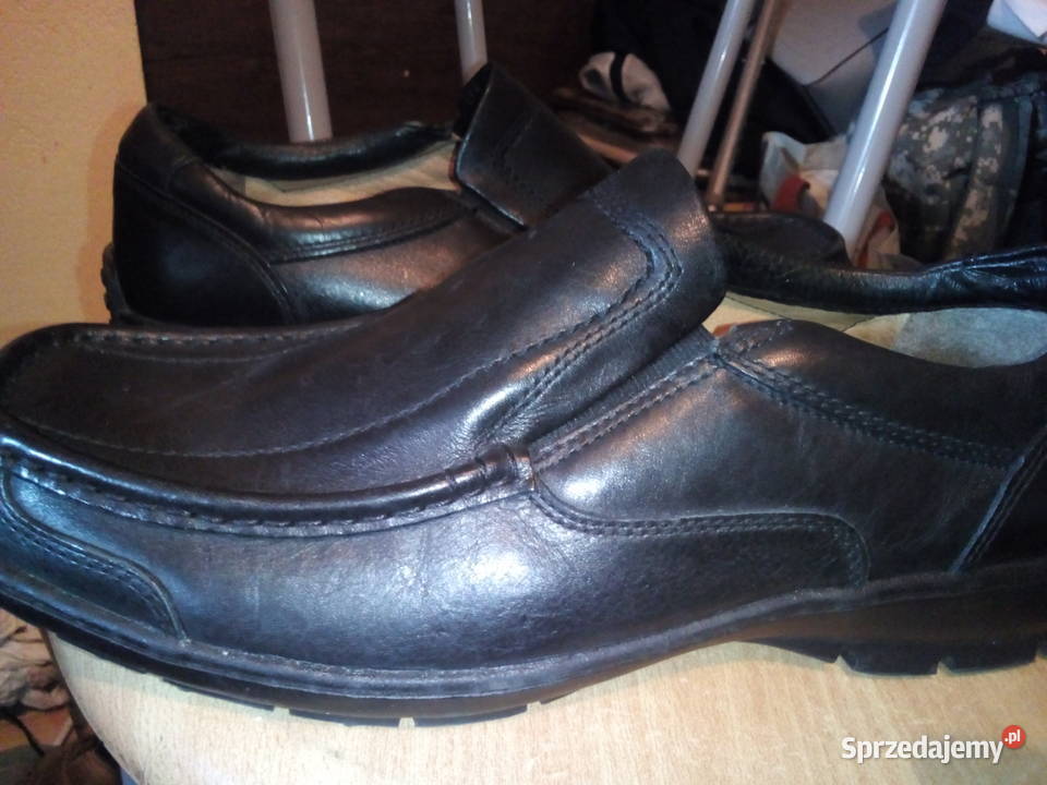Buty męskie skórzane mokasyny wsuwane firmy Clarks Półbuty