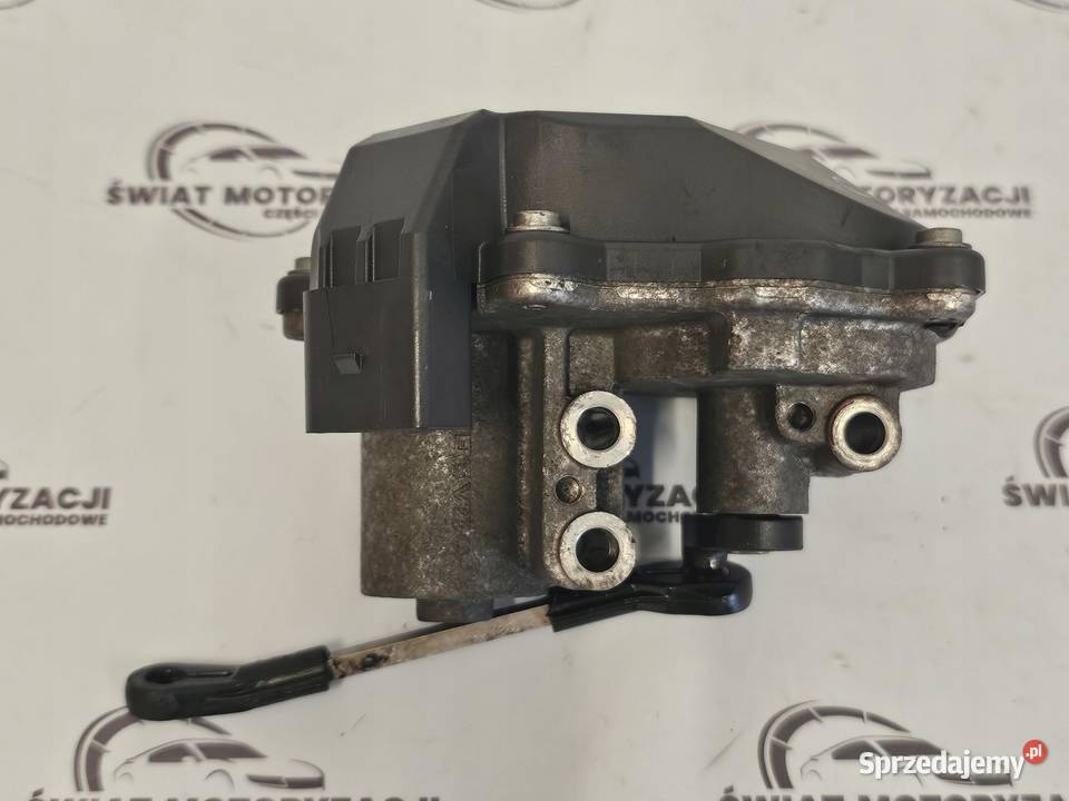 AUDI A5 30 TDI V6 CAP 240 10r Nastawnik klap osobowe Motoryzacja