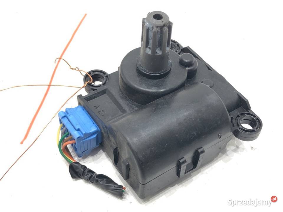 SILNIK NAGRZEWNICY KIA D332JYAA02 SPORTAGE III