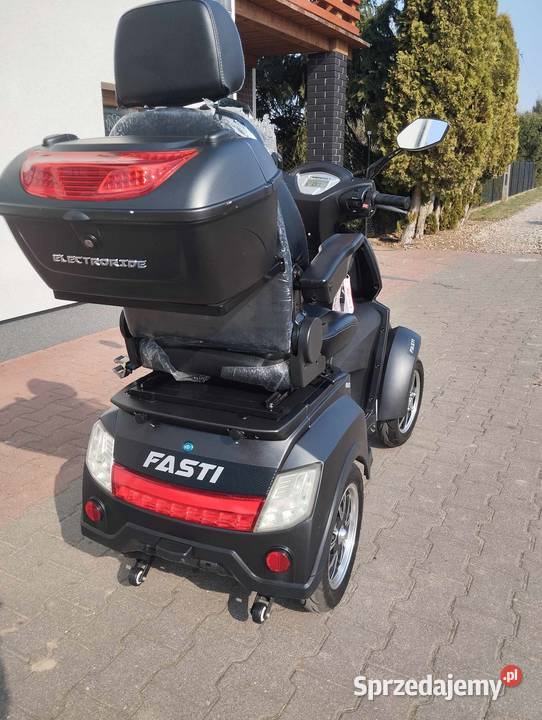 FASTI 4 skuter marki ELECTRORIDE