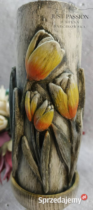 świecznik z tulipanami w stylu vintage dekoracja warmińsko-mazurskie