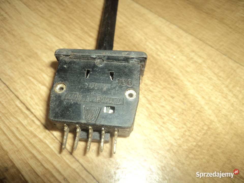 Dacia 1300 przełącznik kierunkowskazów sprzedam