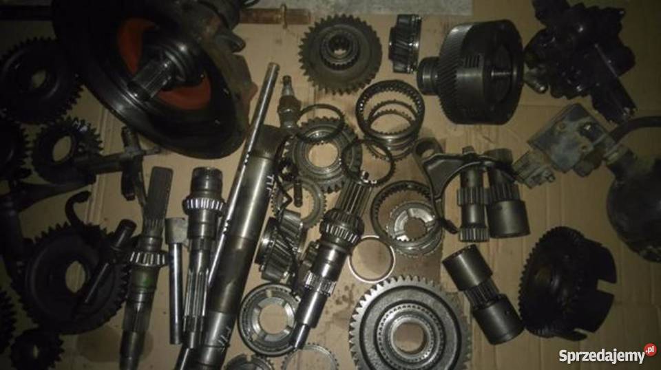 Częsći Massey Ferguson most zwrotnice skrzynia Siemiatycze sprzedam