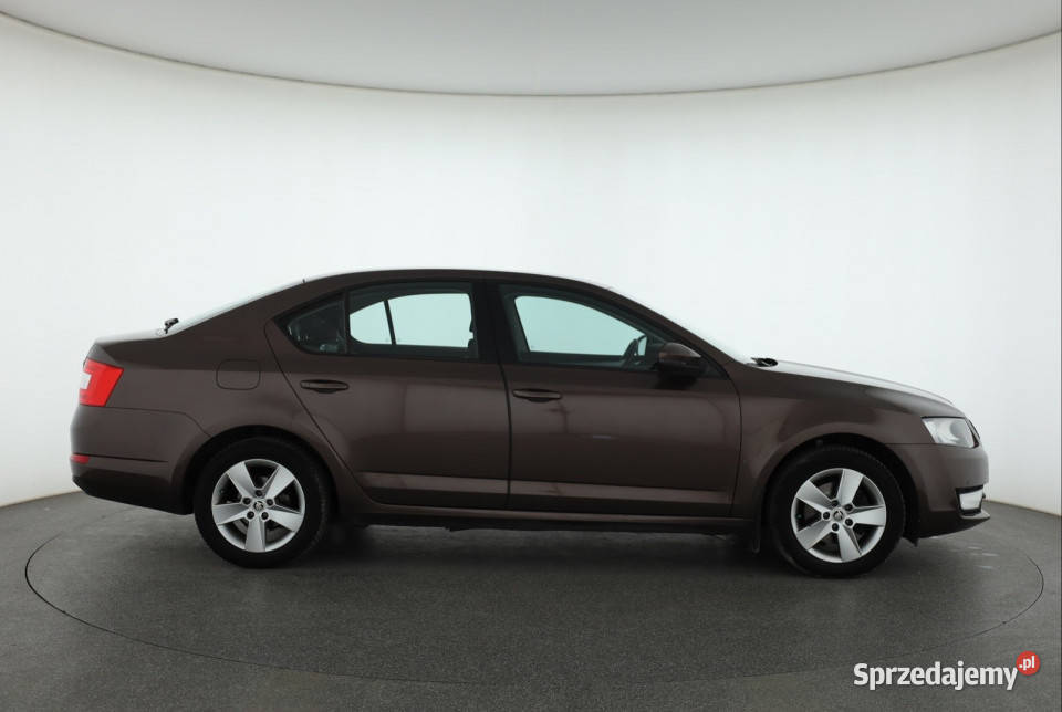 Skoda Octavia 14 TSI światła przeciwmgielne Piaseczno sprzedam