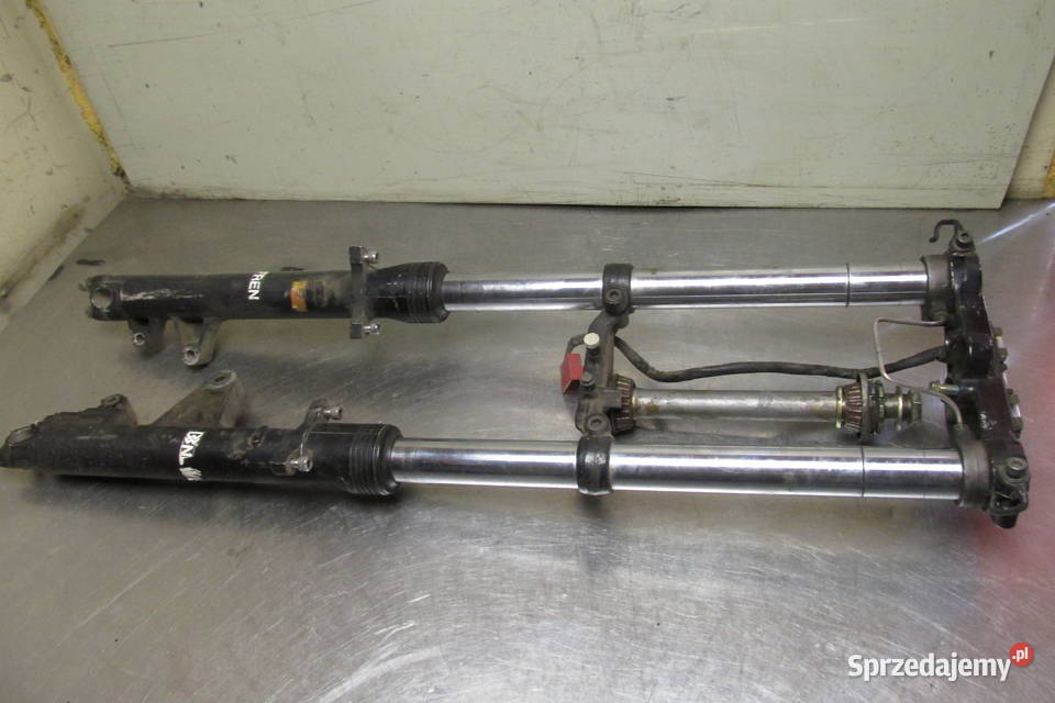 Przednie zawieszenie Honda VF 750 Sandomierz