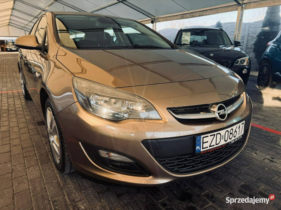 Opel Astra Lifcie 14 Benzyna GAZ 6 Biegów J łódzkie