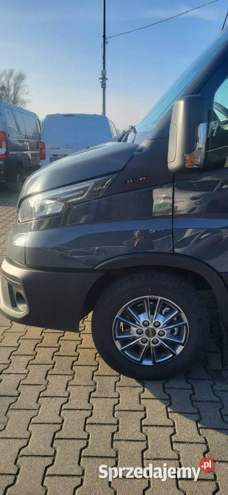 Iveco Daily 35S18 H L4H2 16M3 Pakiet welurowa tapicerka Szczecinek