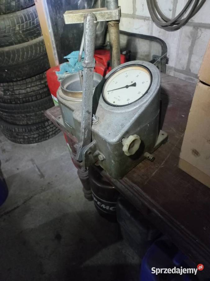 Próbnik wtryskiwaczy