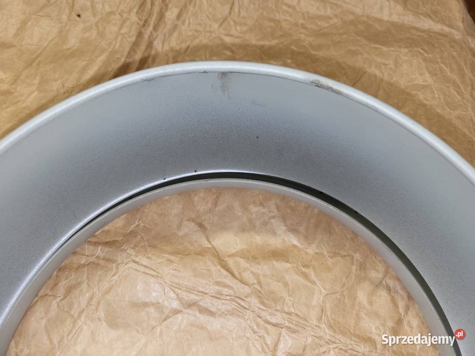 Trabant 601 11 Nowe ramki lamp reflektorów osobowe Piaseczno