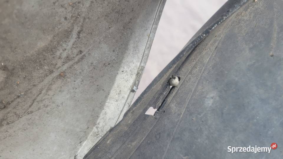 BMW X1 E84 ZDERZAK TYŁ TYLNY 51122990174 183 osobowe Zderzaki Ruda Śląska