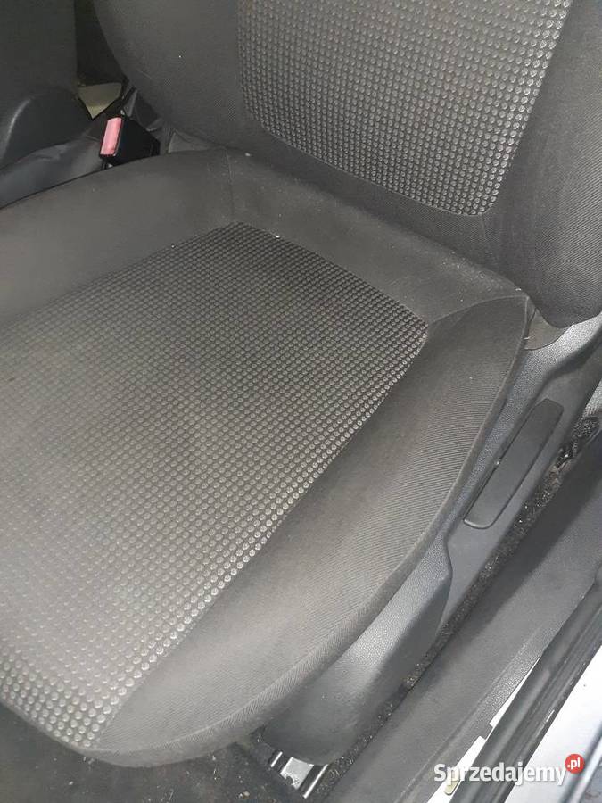 Podsufitka fotele uszczelki Corsa 5D podkarpackie Nisko sprzedam