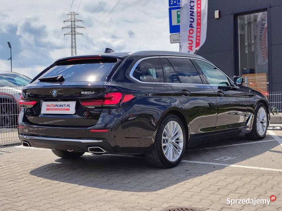 BMW SERIA 5 2022r xDrive Hak Ambient Head Up