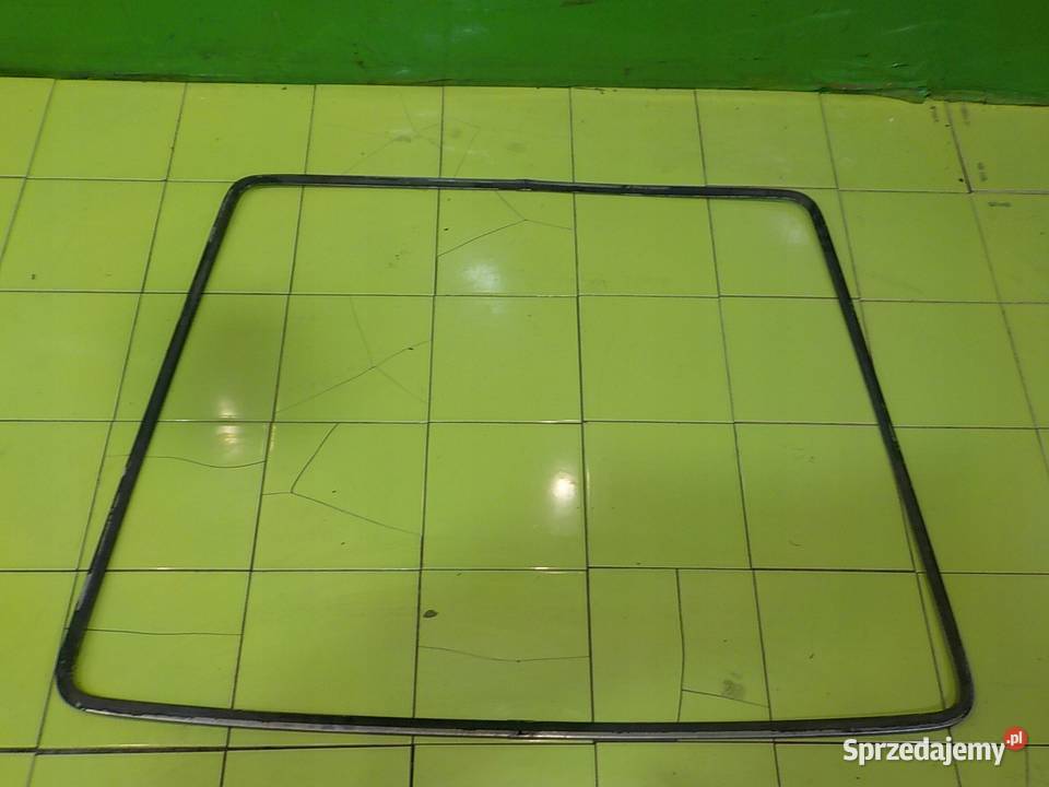 LANCIA BETA 20 B 83r COUPE 2D ramka listwa klapy osobowe Suków sprzedam