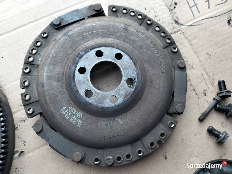 GOLF II 2 JETTA 2 16 18 SPRZĘGŁO KOŁO ZAMACHOWE Kamień-Kolonia