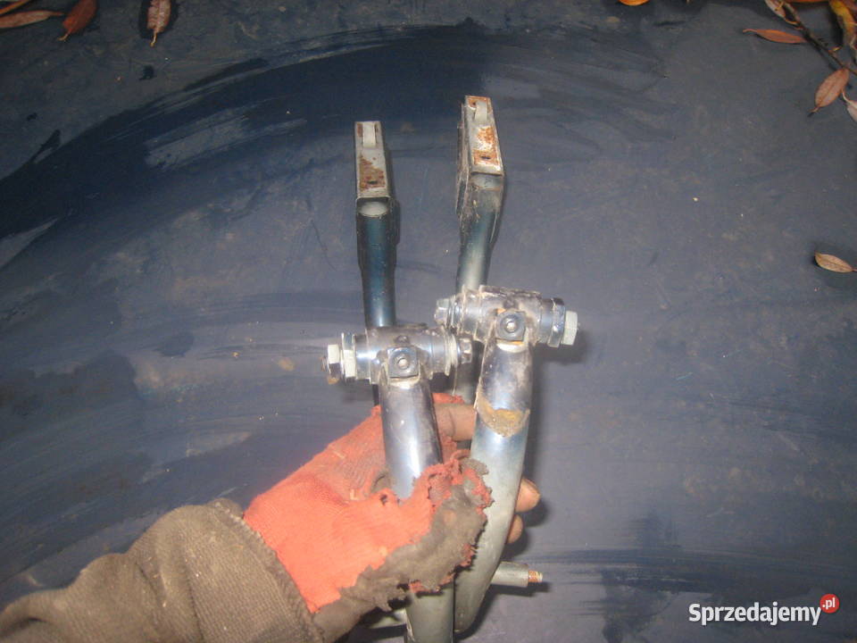 Zawias zawiasy klapy tylnej tył Volvo 850 9196 Zawiasy, bolce i prowadnice małopolskie Kraków sprzedam
