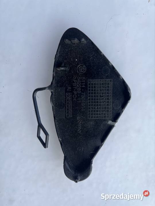 BMW 3 F30 F31 ZAŚLEPKA HAKA ZDERZAKA PRZÓD