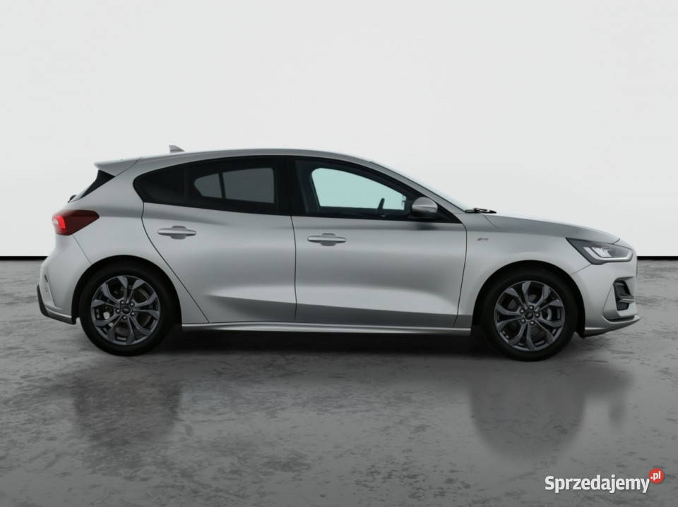 Ford Focus 10 MHEV srebrny Piaseczno