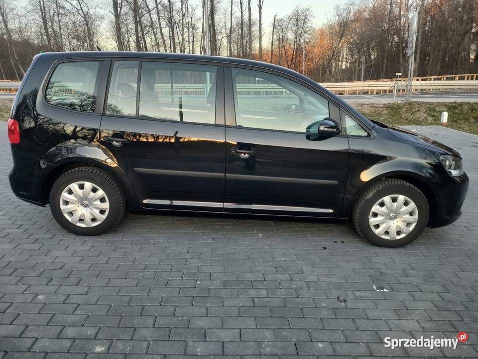 WV Touran 2014r DSG 7os hak radio Zamarte sprzedam