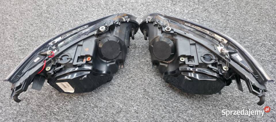 Reflektory BMW E60 E61 pre Lci bi xenon dynamic osobowe Lampy przednie Kielcza